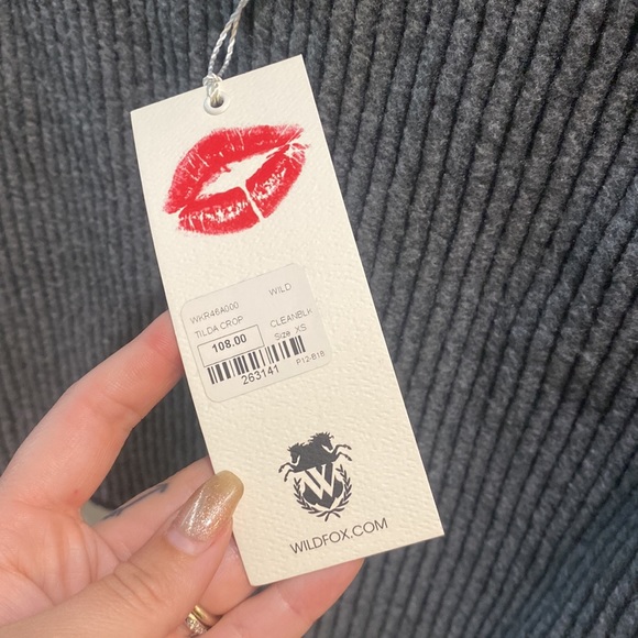 NWT Wildfox Cozy Crop Top - Picture 3 of 5